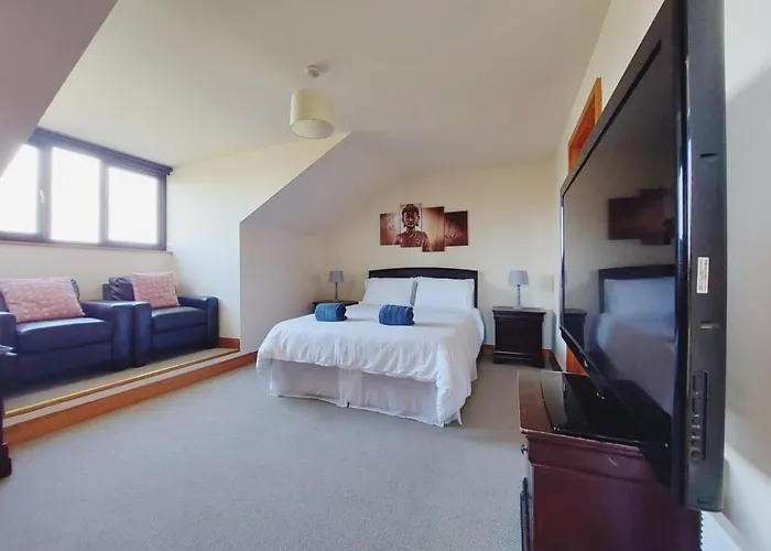 Private In House Close To *